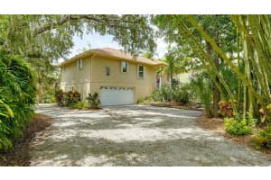 930 MILL CREEK ROAD, BRADENTON, FL 34212 Sold 04/29/25