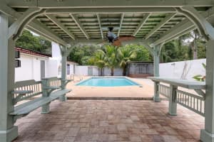 2974 57TH STREET, SARASOTA, FL 34243 Sold 10/01/24