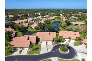 3950 WILSHIRE COURT, SARASOTA, FL 34238 Sold 08/16/24