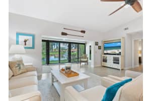 3950 WILSHIRE COURT, SARASOTA, FL 34238 Sold 08/16/24