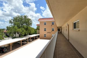 1350 PORTOFINO DRIVE, SARASOTA, FL 34242 Sold 07/28/25