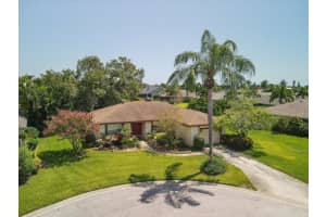 8808 44TH AVENUE DRIVE, BRADENTON, FL 34210 Sold 12/30/24