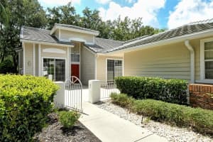 7601 WHITEBRIDGE GLEN, UNIVERSITY PARK, FL 34201 Sold 10/01/24