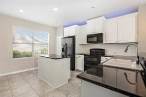 6452 AUTUMN WOODS WAY, SARASOTA, FL 34243 Sold 08/14/24