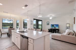 17626 GAWTHROP DRIVE, BRADENTON, FL 34211 Sold 03/31/25