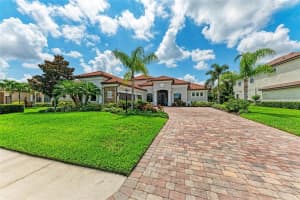 5672 CLOVERLEAF RUN, BRADENTON, FL 34211 Sold 09/30/24