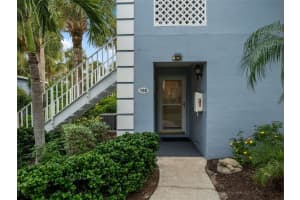 452 CERROMAR ROAD, VENICE, FL 34293 Sold 02/27/25