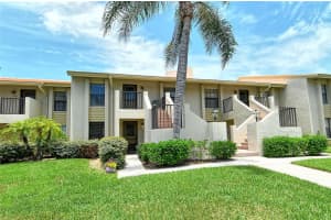 4442 WEYBRIDGE #77, SARASOTA, FL 34235 Sold 01/17/25