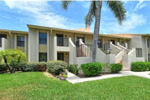 4442 WEYBRIDGE #77, SARASOTA, FL 34235 Sold 01/17/25