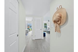 4350 CHATHAM DRIVE, LONGBOAT KEY, FL 34228 Sold 01/23/25
