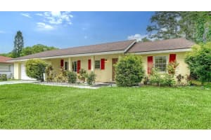 8245 LONGBAY BOULEVARD, SARASOTA, FL 34243 Sold 03/31/25