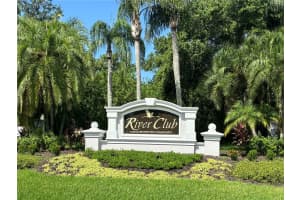 10122 GLENMORE AVENUE, BRADENTON, FL 34202 Sold 01/09/25
