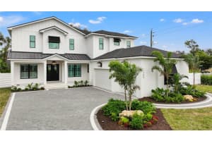1783 BAYVIEW DRIVE, SARASOTA, FL 34239 Sold 08/22/25