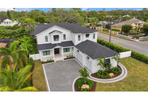 1783 BAYVIEW DRIVE, SARASOTA, FL 34239 Sold 08/22/25