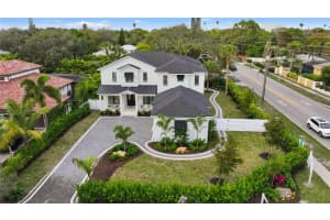 1783 BAYVIEW DRIVE, SARASOTA, FL 34239 Sold 08/22/25