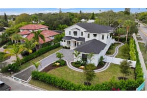 1783 BAYVIEW DRIVE, SARASOTA, FL 34239 Sold 08/22/25