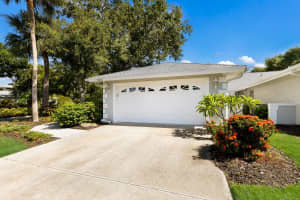 5628 COUNTRY CLUB WAY, SARASOTA, FL 34243 Sold 09/17/24