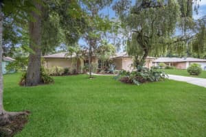 4959 80TH AVENUE CIRCLE, SARASOTA, FL 34243 Sold 08/23/24