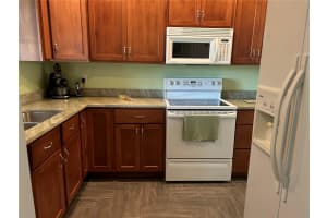 1359 GLENDALE CIRCLE, SARASOTA, FL 34232 - MLS#MFRA4616806