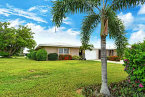 3267 SUFFOLK LANE, SARASOTA, FL 34239 Sold 11/26/24