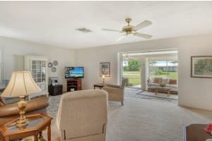 3267 SUFFOLK LANE, SARASOTA, FL 34239 Sold 11/26/24