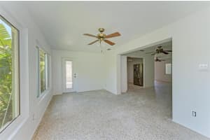 5825 GULFPORT BOULEVARD, GULFPORT, FL 33707 Sold 02/06/25