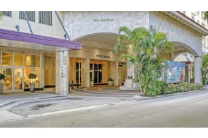 100 CENTRAL AVENUE, SARASOTA, FL 34236 Sold 12/02/24
