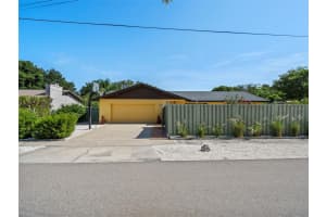 2633 MARLETTE STREET, SARASOTA, FL 34231 Sold 02/28/25