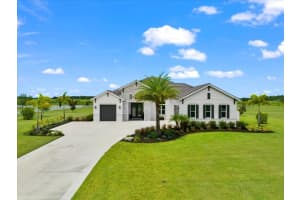 3527 QUIVER COURT, SARASOTA, FL 34240 Sold 09/28/24