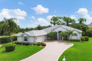 8907 GREY OAKS AVENUE, SARASOTA, FL 34238 Sold 09/12/24