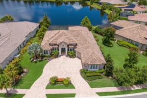 7440 SEACROFT COVE, LAKEWOOD RANCH, FL 34202 Sold 09/30/24