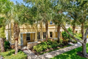 3880 82ND AVENUE CIRCLE, SARASOTA, FL 34243 Sold 10/18/24