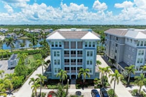379 ARUBA CIRCLE, BRADENTON, FL 34209 Sold 12/11/24