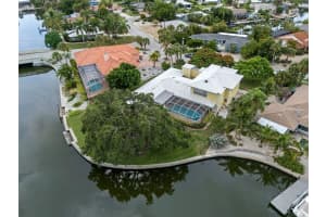 5531 CONTENTO DRIVE, SARASOTA, FL 34242 Sold 03/28/25