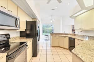 4418 HIGHLAND OAKS COURT, SARASOTA, FL 34235 Sold 09/20/24