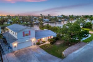 508 65TH STREET, HOLMES BEACH, FL 34217 Sold 07/01/25
