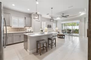 6235 CASSIA STREET, BRADENTON, FL 34203 Sold 10/04/24