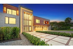 2945 PYRULA DRIVE, LONGBOAT KEY, FL 34228 - MLS#MFRA4617951