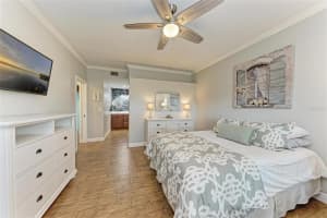 6530 FAIRWAY GARDENS DRIVE, BRADENTON, FL 34203 Sold 09/09/24