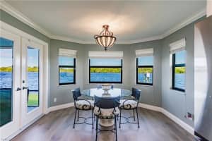 1943 Bahama Ave Fort Myers, FL 33905 - Off Market