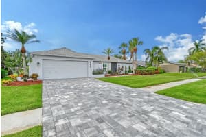 4154 KINGSTON WAY, SARASOTA, FL 34238 Sold 09/10/24