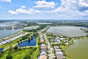 7977 GRANDE SHORES DRIVE, SARASOTA, FL 34240 Sold 01/17/25