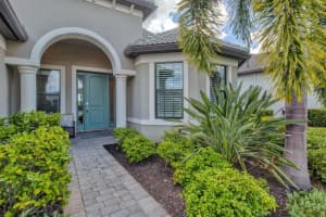 7977 GRANDE SHORES DRIVE, SARASOTA, FL 34240 Sold 01/17/25
