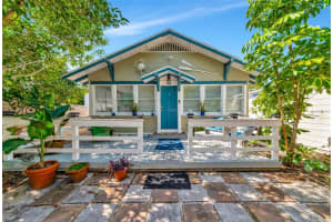 150 21ST AVENUE, SAINT PETERSBURG, FL 33705 Sold 04/28/25