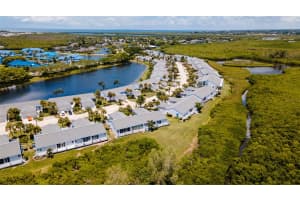 925 WATERSIDE LANE, BRADENTON, FL 34209 Sold 01/27/25