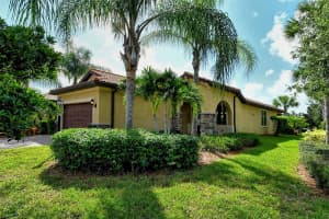 6743 HAVERHILL COURT, BRADENTON, FL 34202 - MLS#MFRA4618216