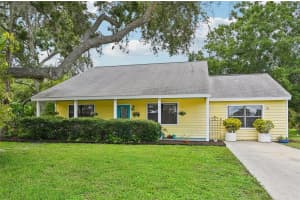 5121 OLIVIA ROAD, VENICE, FL 34293 Sold 12/16/24