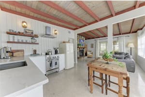 4504 57TH STREET, BRADENTON, FL 34210 Sold 09/30/24