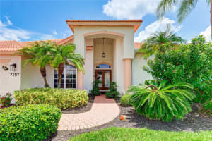 7207 39TH LANE, SARASOTA, FL 34243 Sold 10/16/24
