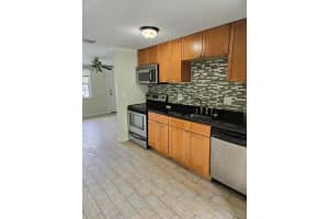 1322 54TH AVENUE, BRADENTON, FL 34203 Sold 12/11/24